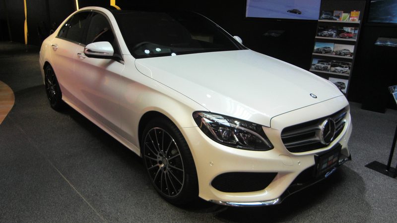 Mercedes-Benz C 300 AMG, finition AMG Line, vue latérale